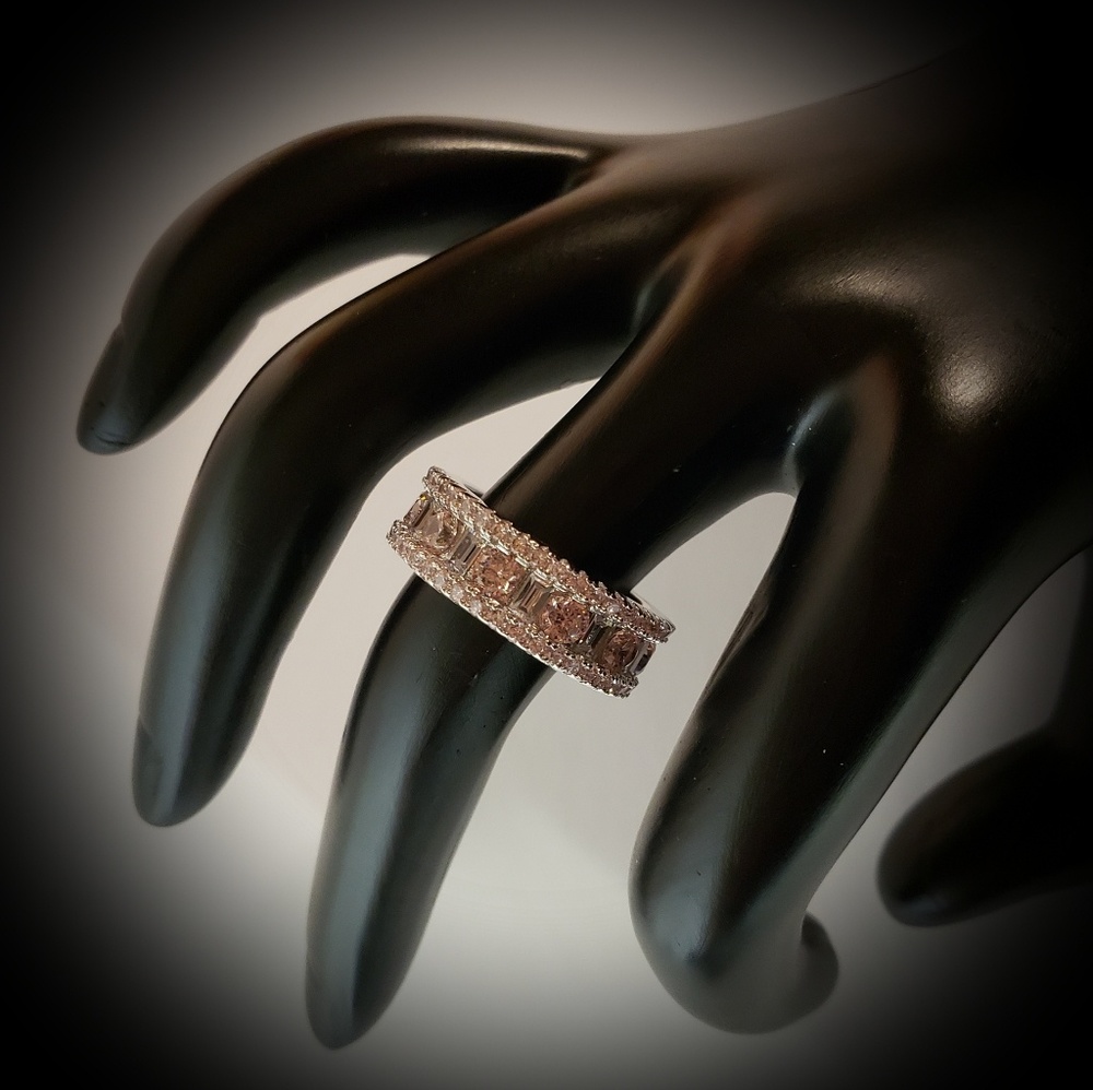 ABSOLUTE CUBIC ZIRCONIA RING - Picture 4 of 6